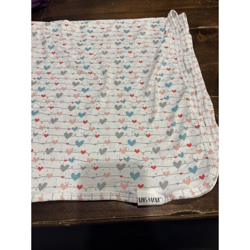Lars & Lola Baby Swaddle Blanket‎ Heart Soft Pink Blue Grey Security Lovey